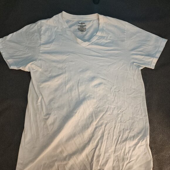 Good fellow white T shirt with Apt. 9 cutoff navy polo - Picture 3 of 4